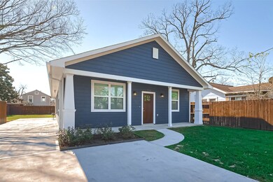 910 King St, Houston, TX 77022 - photo 2