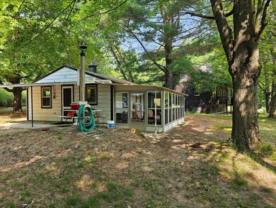 6282 E Peavey St.