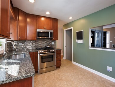 515 Byron Ct, Wheaton, IL 60187 - photo 6