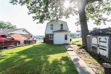 714 S 11th St, Connellsville, PA 15425 - photo 6