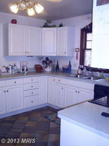 2021 Mccracken Dr, Dunkirk, MD 20754 - photo 4