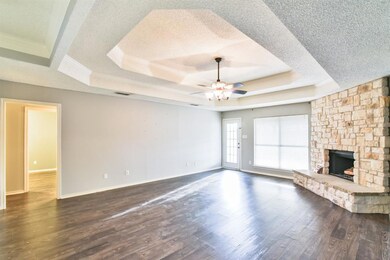 8812 Hilary Ct, North Richland Hills, TX 76182 - photo 5