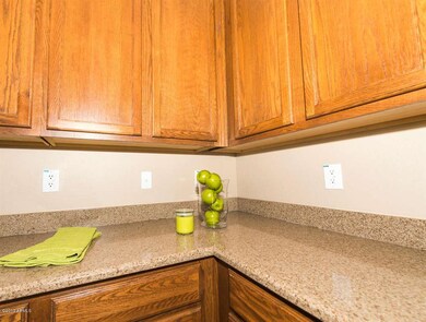 2546 E SAN RAFAEL TRL-6