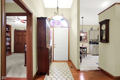 3704 S Cedar Cove Ct unit 6, New Palestine, IN 46163 - photo 4