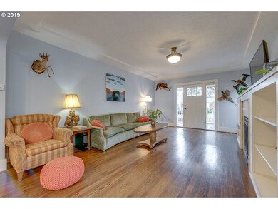 822 N Winchell St, Portland, OR 97217 - photo 6