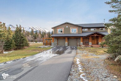Exterior Front_4529-SMALL