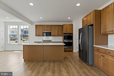 173 Holly Springs Dr, Charles Town, WV 25414 - photo 2