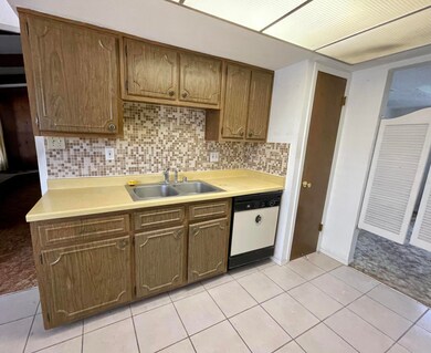 1913 Anise Dr, El Paso, TX 79935 - photo 7