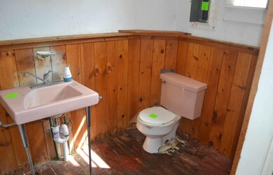 7 Bathroom