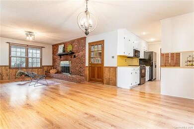 180 Dunlap Loop unit 31, Statesville, NC 28625 - photo 3