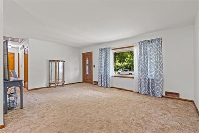 10520 W 57th Terrace, Shawnee, KS 66203 - photo 5