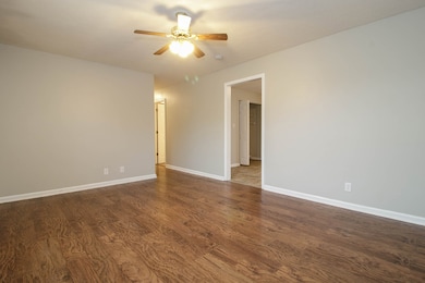 632 Artic Ave, Oak Grove, KY 42262 - photo 3