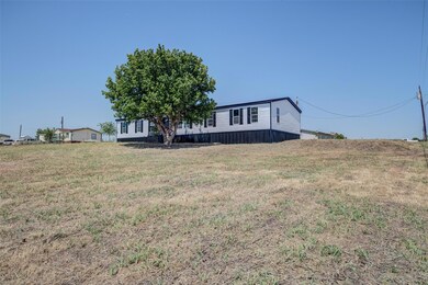 119 Happy Trail, Rhome, TX 76078 - photo 4