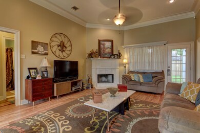 324 Pear Tree Circle-6