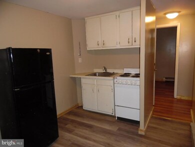 203 Cloud St unit 5, Front Royal, VA 22630 - photo 2