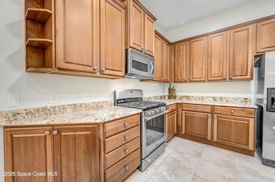 1386 Ballinton Dr, Melbourne, FL 32940 - photo 4