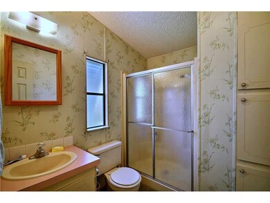 Master Bath/Spa.