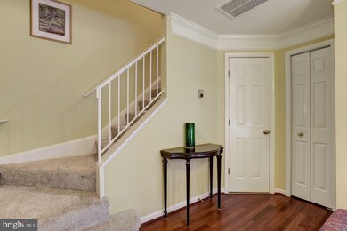 46876 Clarion Terrace unit 201, Sterling, VA 20164 - photo 5