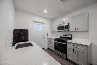 2802 N 36th St unit 3, Phoenix, AZ 85008 - photo 7