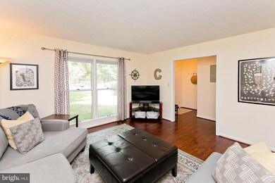 244 Glenridge Dr, Winchester, VA 22602 - photo 5