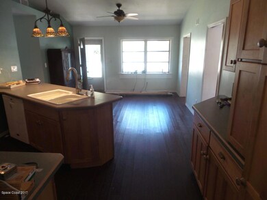 2 Kitchen and Living room!