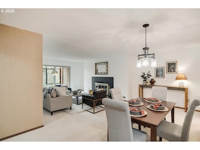 180 Oswego Summit unit 180, Lake Oswego, OR 97035 - photo 3