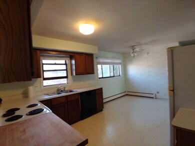 1311 Taft Ave unit C, Wheaton, IL 60189 - photo 5