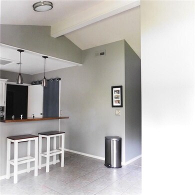 1685 E Fairlane St, Fayetteville, AR 72701 - photo 5