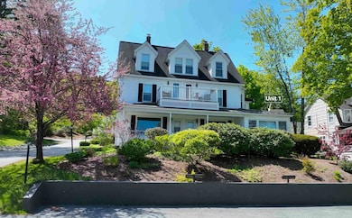 14 Lake Ave unit 1, Sunapee, NH 03782 - photo 3