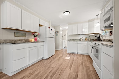 24 Boulder Trail, Killingworth, CT 06419 - photo 5