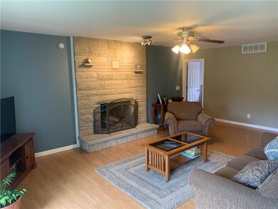 3445 Marilyn St, Columbus, IN 47203 - photo 3