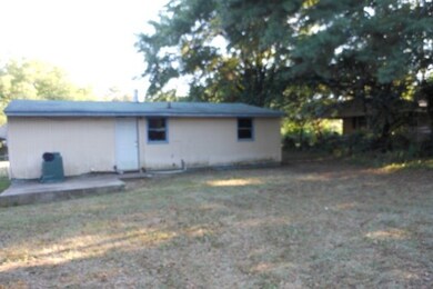 4021 Pershing Ave, Macon, GA 31204 - photo 4