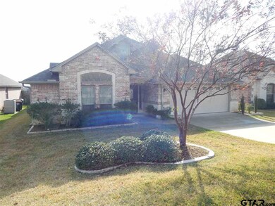 1649 1649 Skidmore, Tyler, TX 75703 - photo 2
