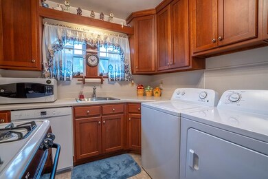 615 W Emerson St, Princeton, IN 47670 - photo 6