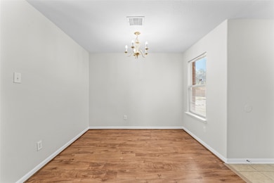 802 Blanchard Hill Ln, Houston, TX 77047 - photo 3