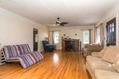 12th St SW 607 (7 of 24)