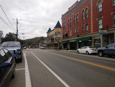 21 S Main St unit 1, Lisbon, NH 03585 - photo 4