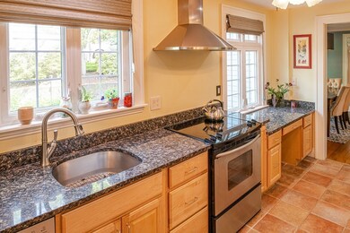 56 Londonderry Rd, Marblehead, MA 01945 - photo 2