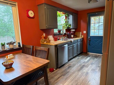 1230 S Telulah Ave, Appleton, WI 54915 - photo 7