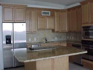 Seaside 83 Kitchen