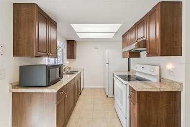 7718 Groveridge Ct, Orlando, FL 32810 - photo 6