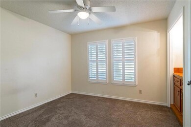 800 Shady Creek Ln, Bedford, TX 76021 - photo 5