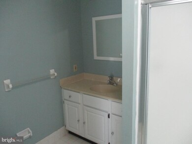 409 Cheswold Ct unit 409, Chesterbrook, PA 19087 - photo 6