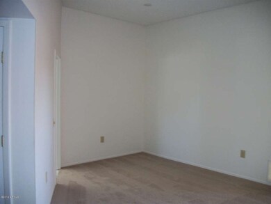 10556 W Palmeras Dr, Sun City, AZ 85373 - photo 5