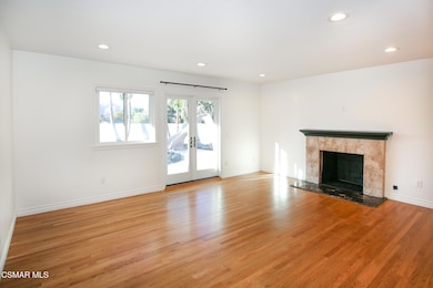 961 Riopelle Ct, Newbury Park, CA 91320 - photo 6