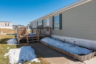 4335 Tavistock Dr, Wayland, MI 49348 - photo 2