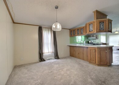 10520 Winters Rd, Roanoke, IN 46783 - photo 5