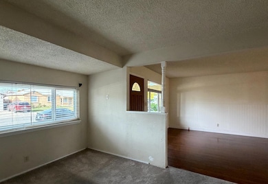 6313 Leola Way, Sacramento, CA 95824 - photo 5