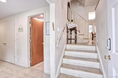 21 Briarcliff Dr, Monsey, NY 10952 - photo 2