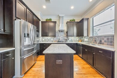 615 W 27th St unit D, Houston, TX 77008 - photo 4